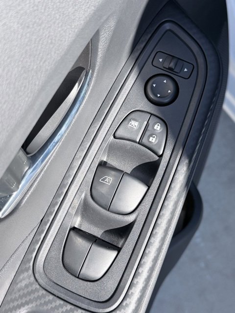 New 2025 Nissan Versa SV image 21