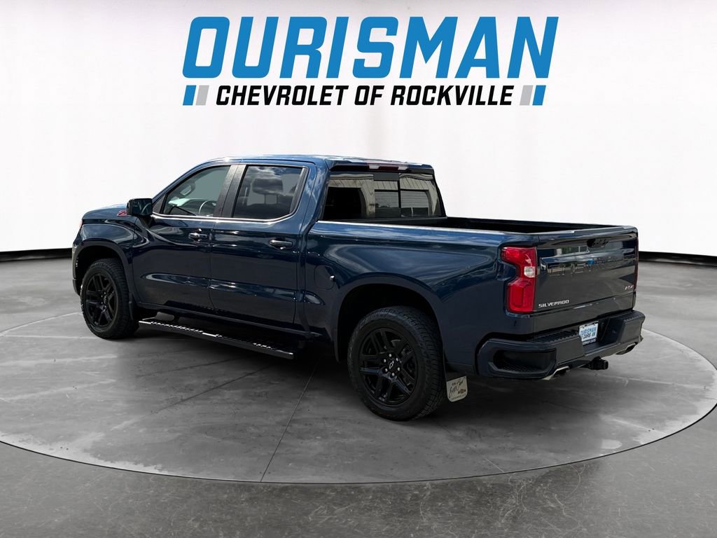 Used 2022 Chevrolet Silverado 1500 RST AWD/4WD image 4