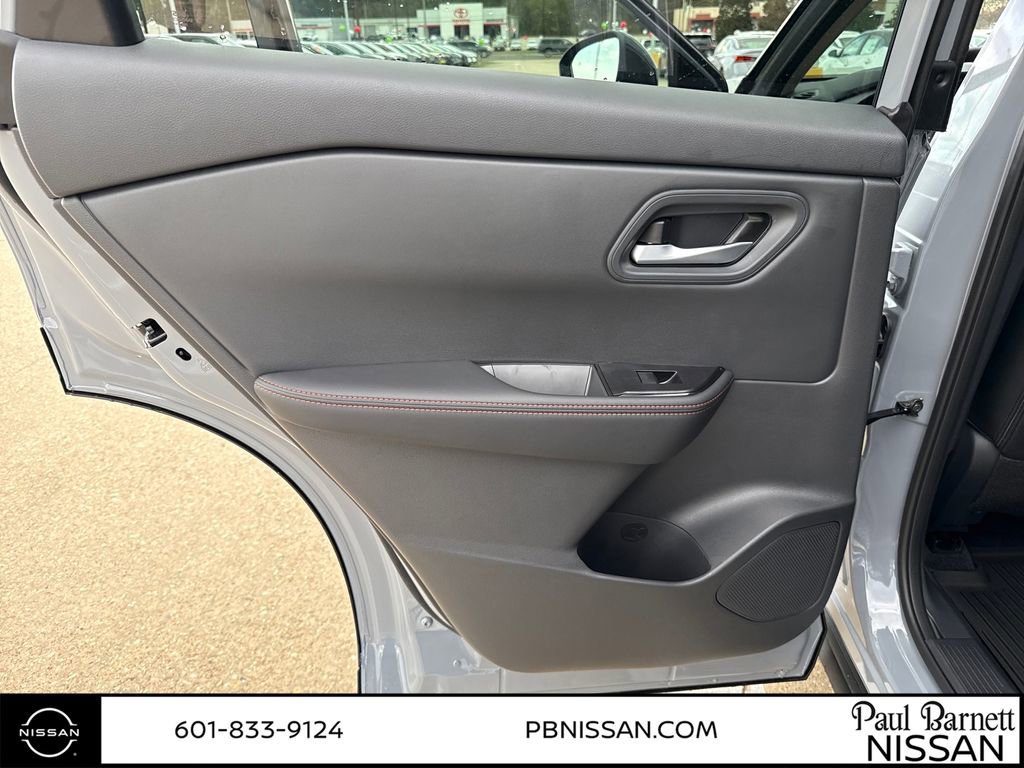 New 2026 Nissan Rogue SV image 30