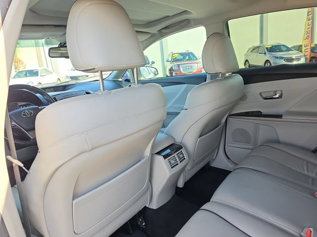 Used 2014 Toyota Venza XLE w/ XLE Premium Package FWD image 12