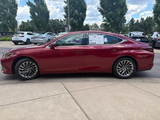 Used 2024 Lexus ES 350 w/ Technology Package FWD image 4