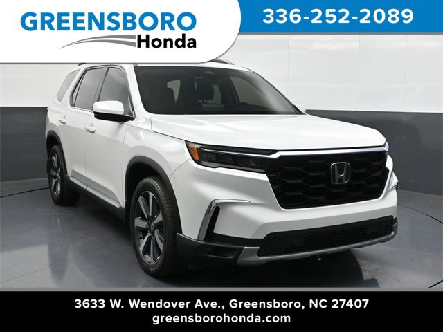 Used 2025 Honda Pilot Touring