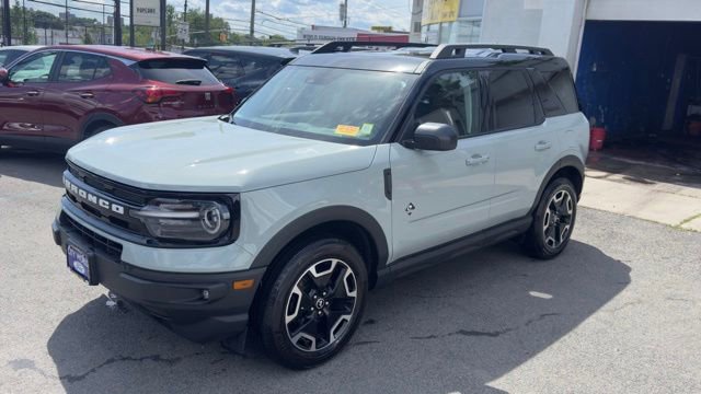 Used 2022 Ford Bronco Sport Outer Banks w/ Tech Package AWD/4WD image 1