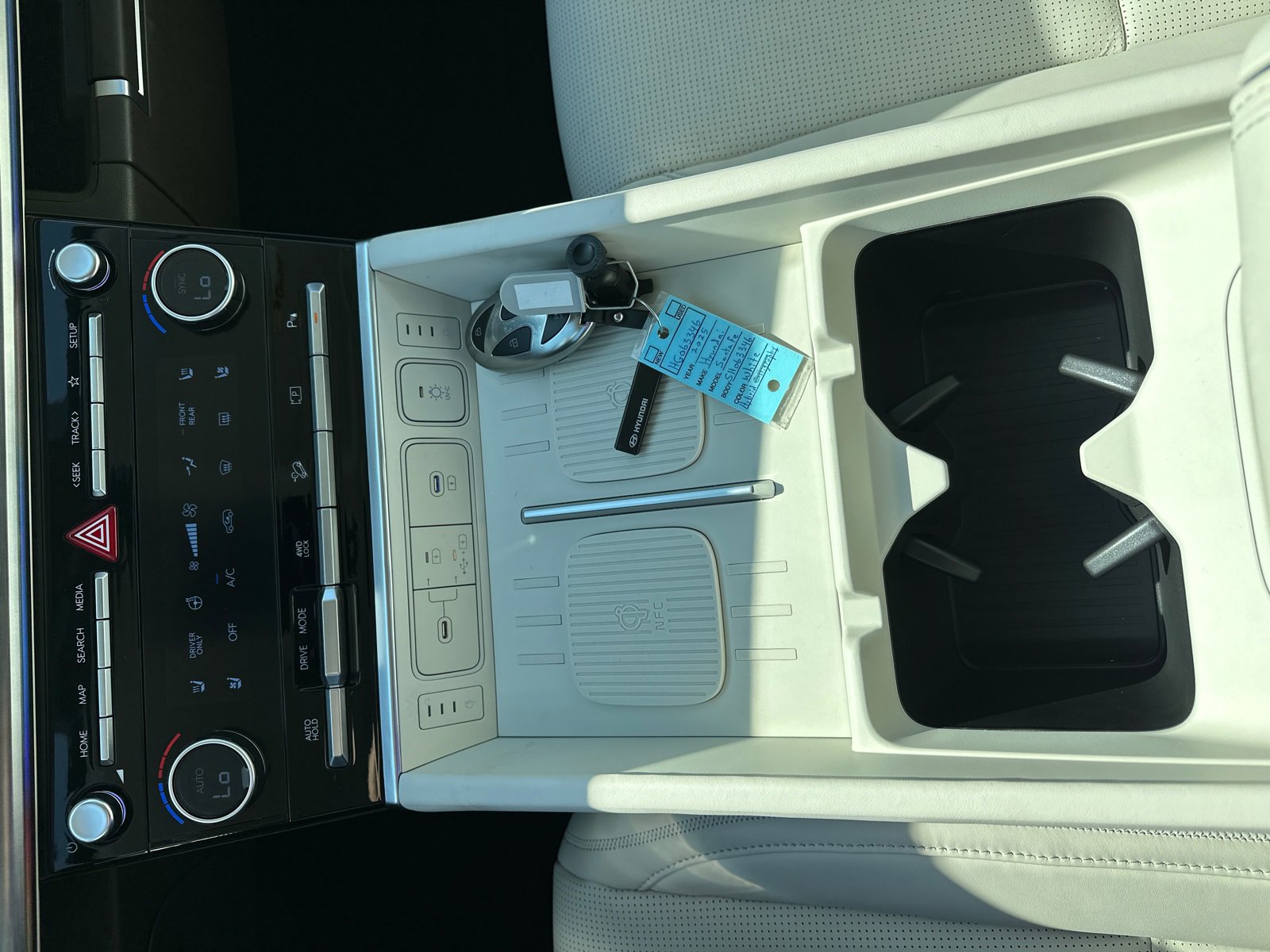 New 2025 Hyundai Santa Fe Calligraphy image 24