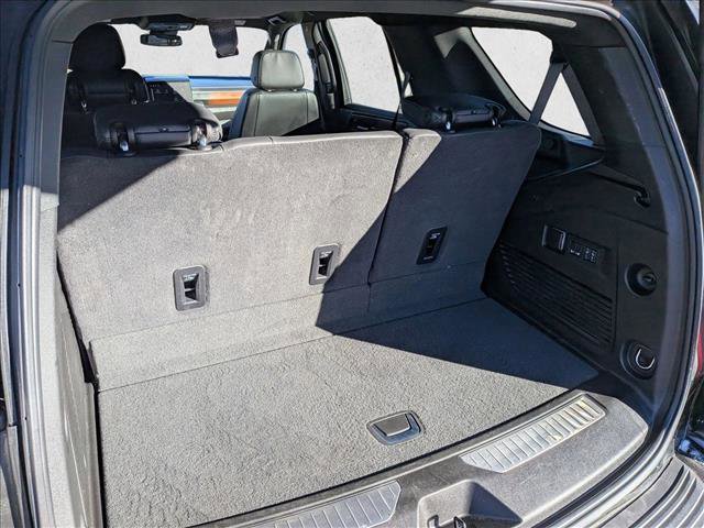 Used 2025 GMC Yukon Denali image 20