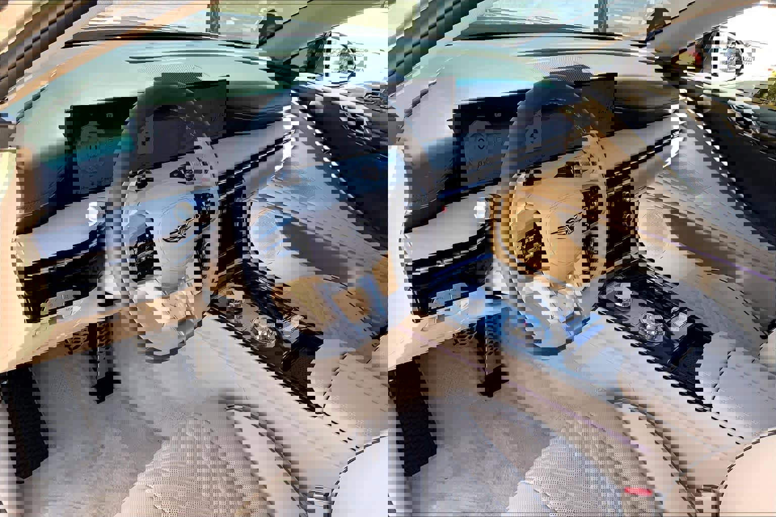 Used 2026 Genesis G80 2.5T Sport Prestige image 17