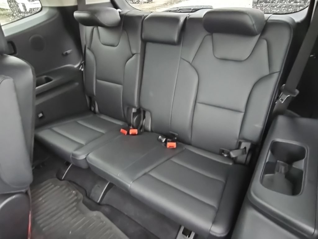 Used 2024 Kia Telluride SX w/ Towing Package AWD/4WD image 16