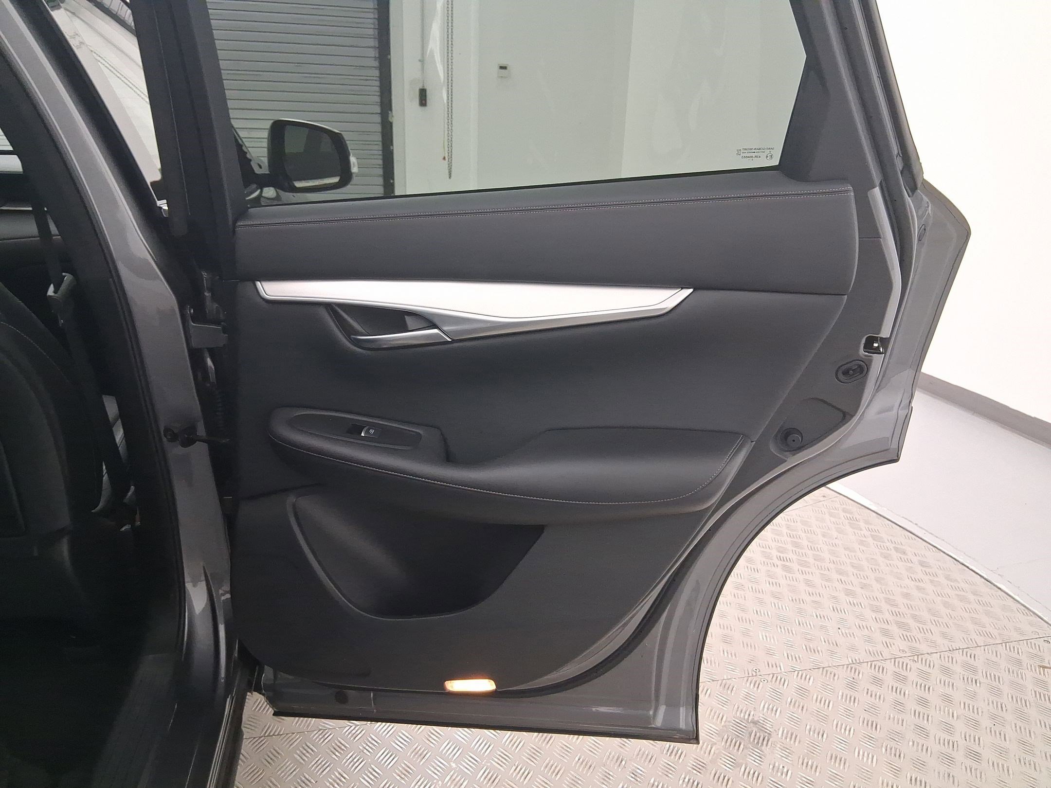 Used 2021 INFINITI QX50 Luxe w/ Appearance Package image 29