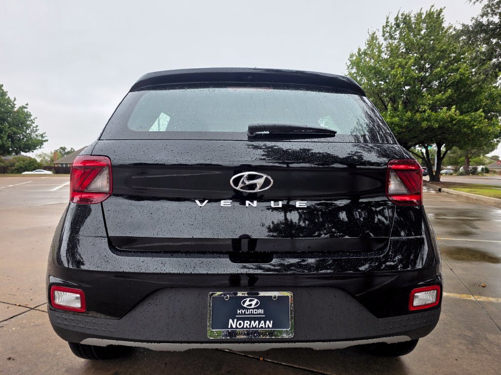 New 2026 Hyundai Venue SEL FWD image 26