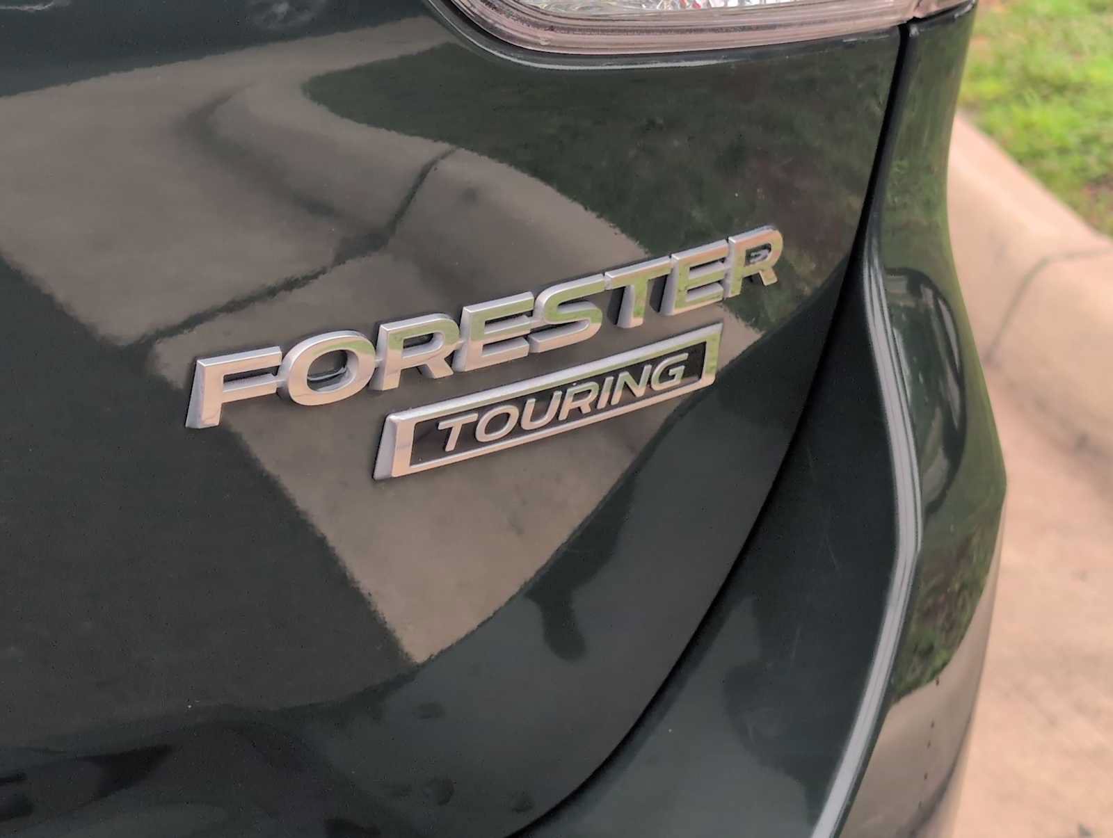 Used 2022 Subaru Forester Touring w/ Popular Package #2 AWD/4WD image 13