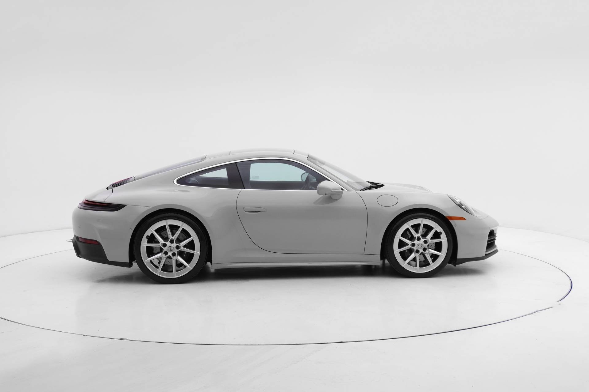 Certified 2025 Porsche 911 Carrera image 10