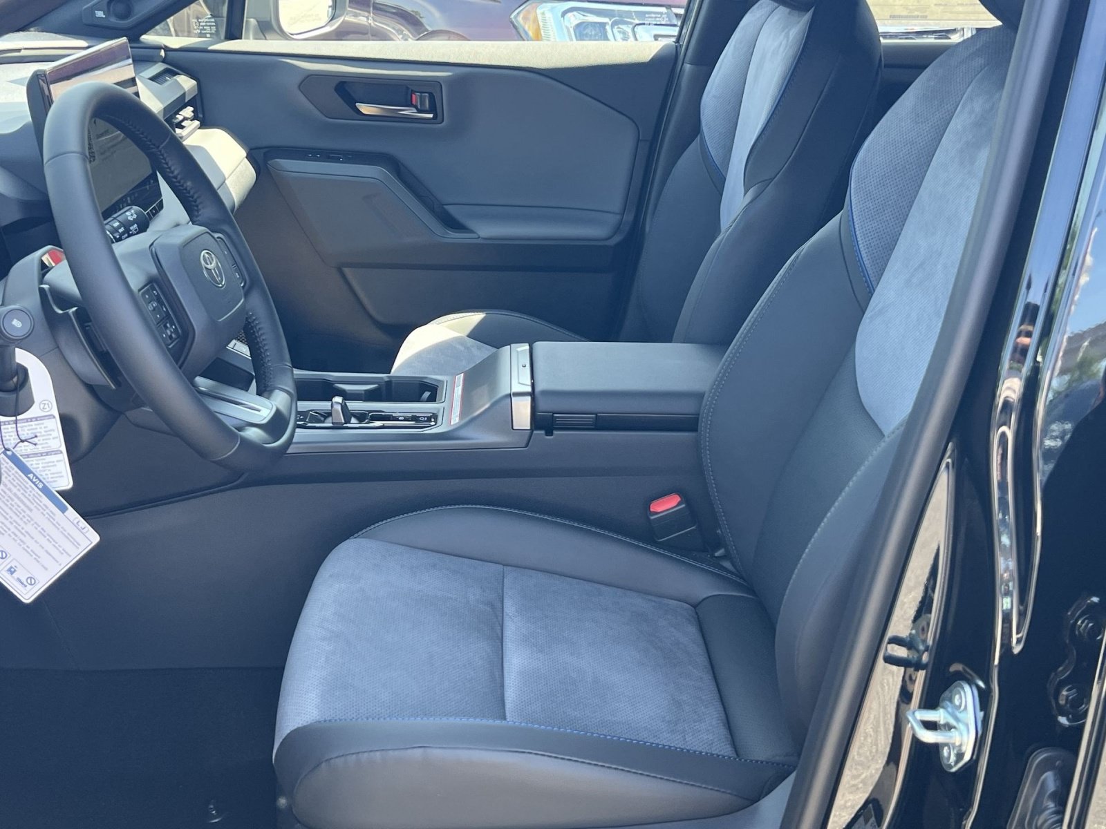 New 2026 Toyota RAV4 XSE AWD/4WD image 7