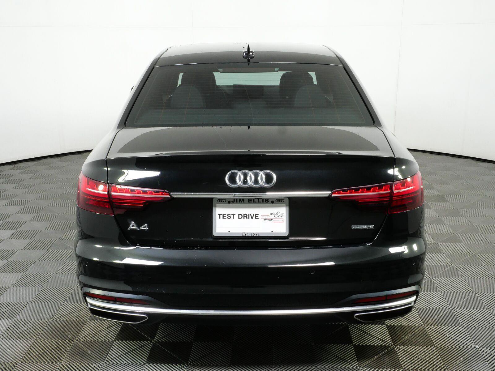 Used 2021 Audi A4 2.0T Premium w/ Convenience Package AWD/4WD image 27