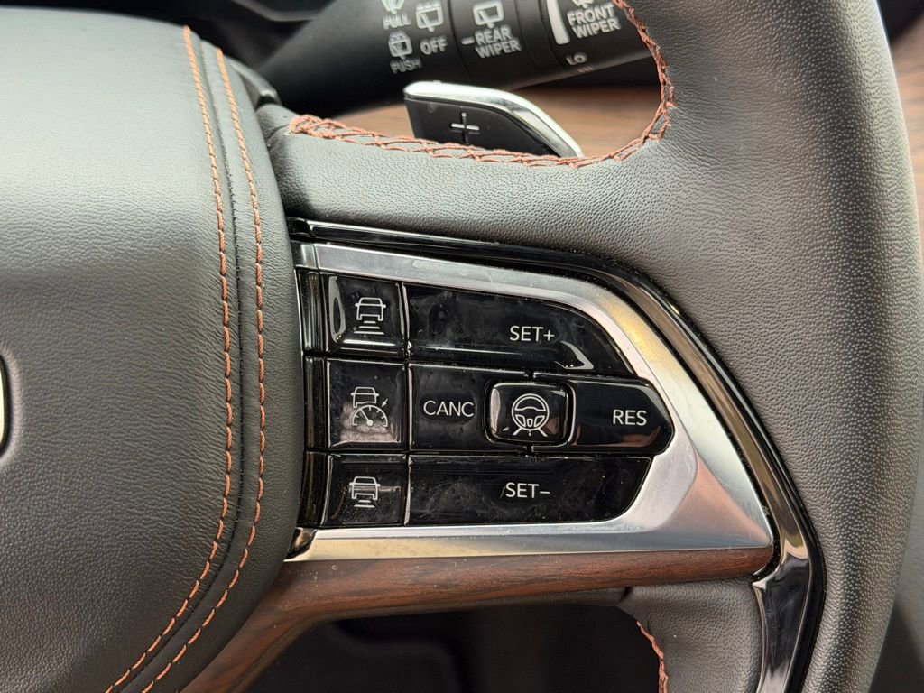 Certified 2024 Jeep Grand Cherokee L Summit image 24