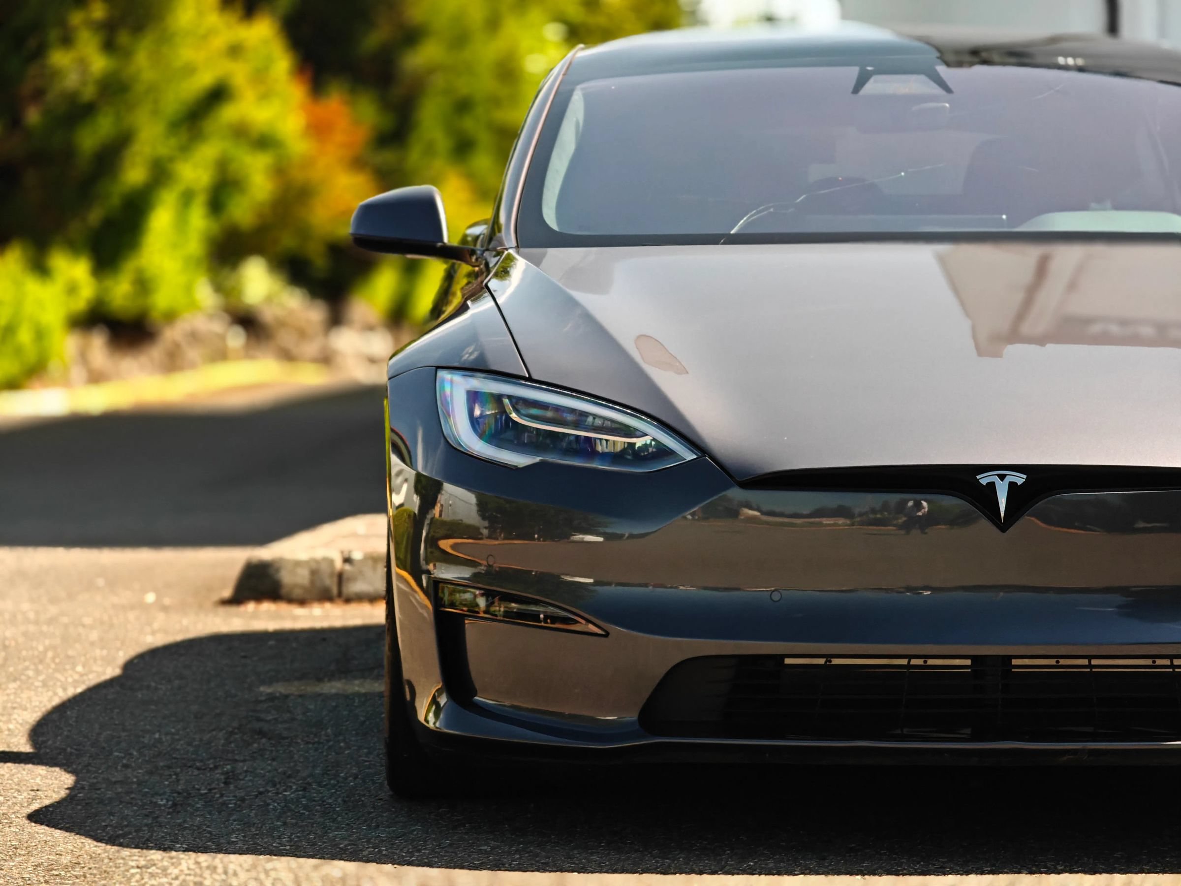 Used 2021 Tesla Model S Plaid AWD/4WD image 6