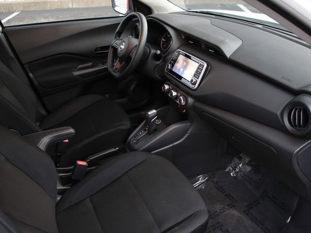 Certified 2025 Nissan Kicks Play S FWD image 33