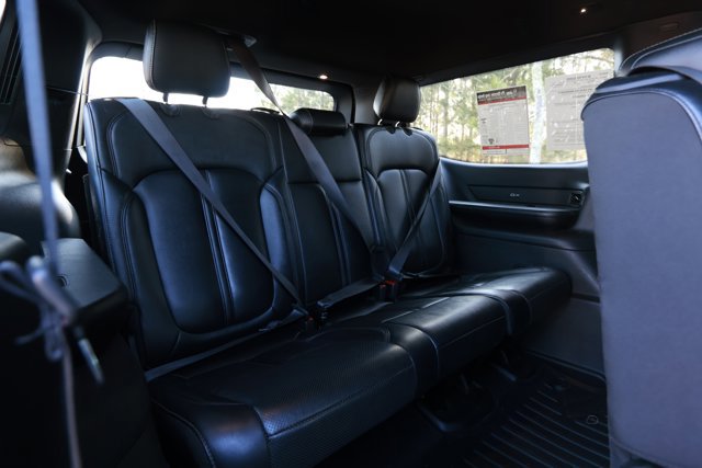 Used 2022 Jeep Wagoneer Series II RWD image 32