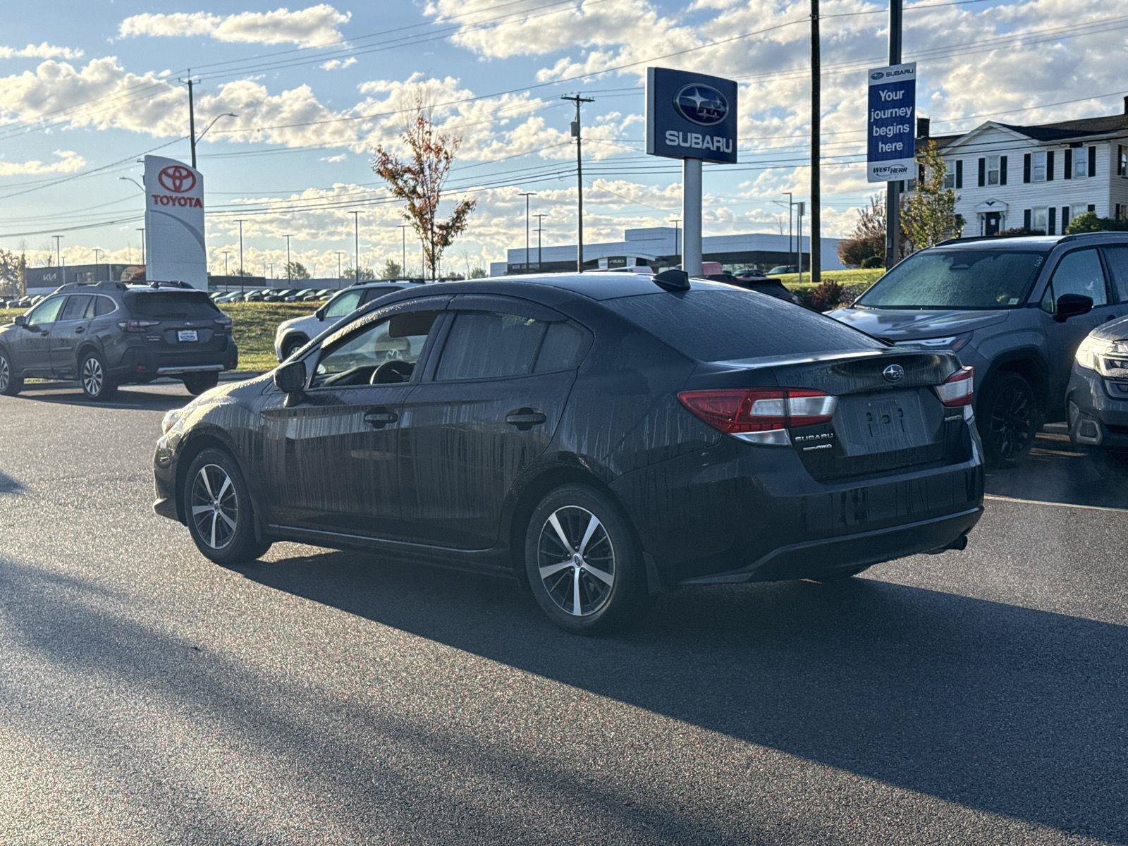 Used 2022 Subaru Impreza 2.0i Premium AWD/4WD image 5