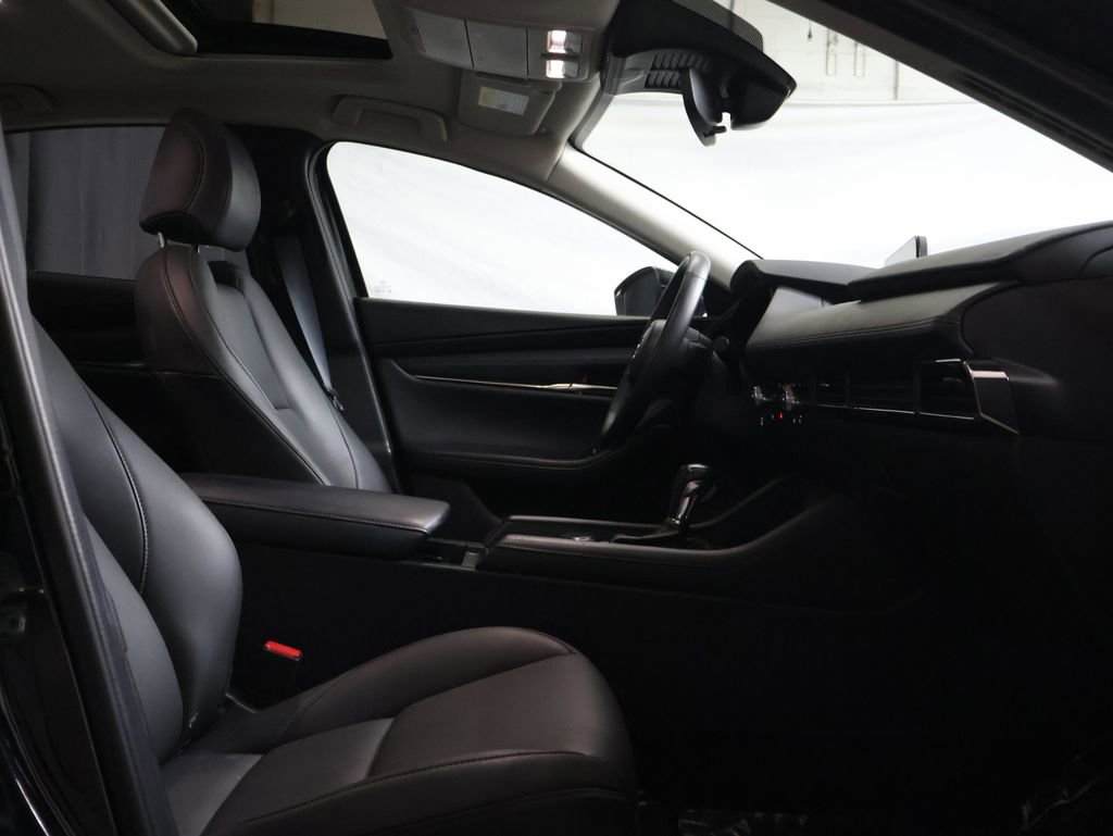 Used 2025 MAZDA MAZDA3 s image 10