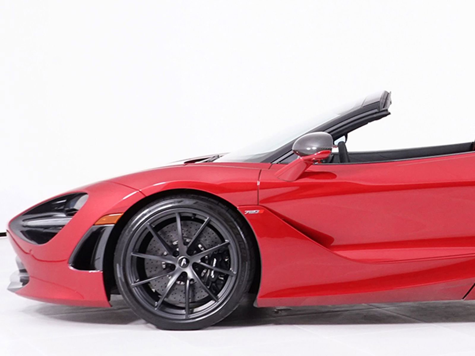 Used 2020 McLaren 720S Spider RWD image 13