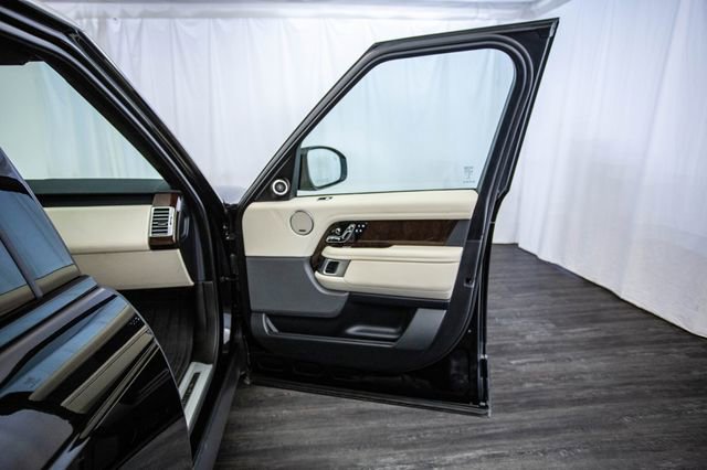 Used 2021 Land Rover Range Rover P525 Westminster Edition LWB image 17