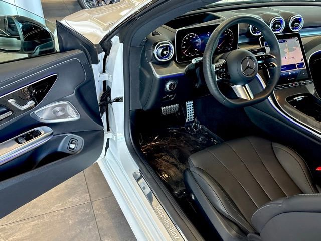 Used 2024 Mercedes-Benz CLE 300 4MATIC Coupe image 19