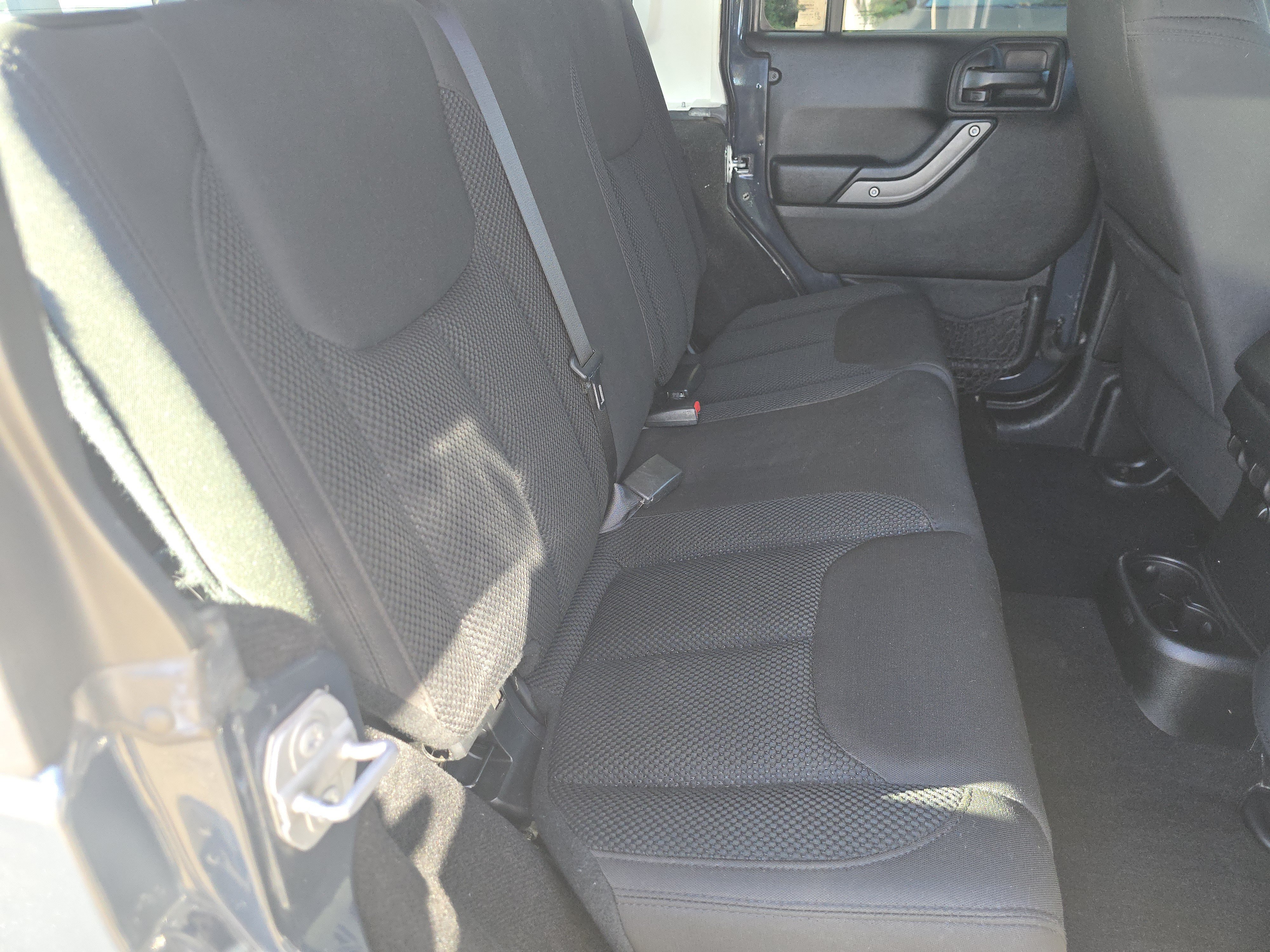 Used 2017 Jeep Wrangler Unlimited Sport AWD/4WD image 18