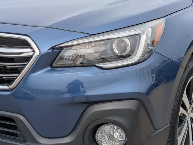 Used 2019 Subaru Outback 2.5i Limited AWD/4WD image 11