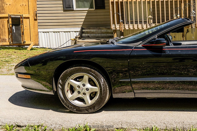 Used 1995 Pontiac Firebird Formula RWD image 4