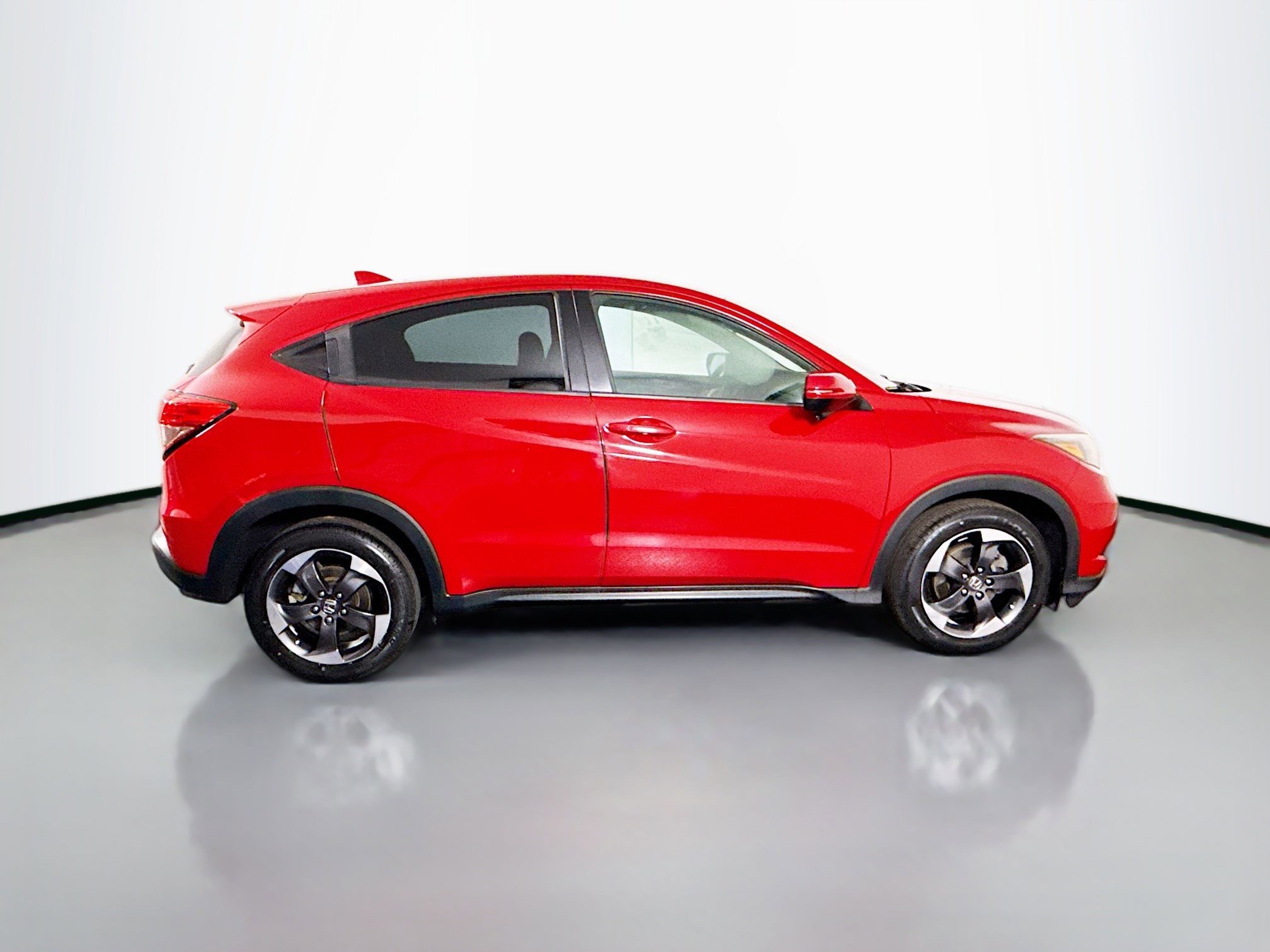 Used 2018 Honda HR-V EX image 11