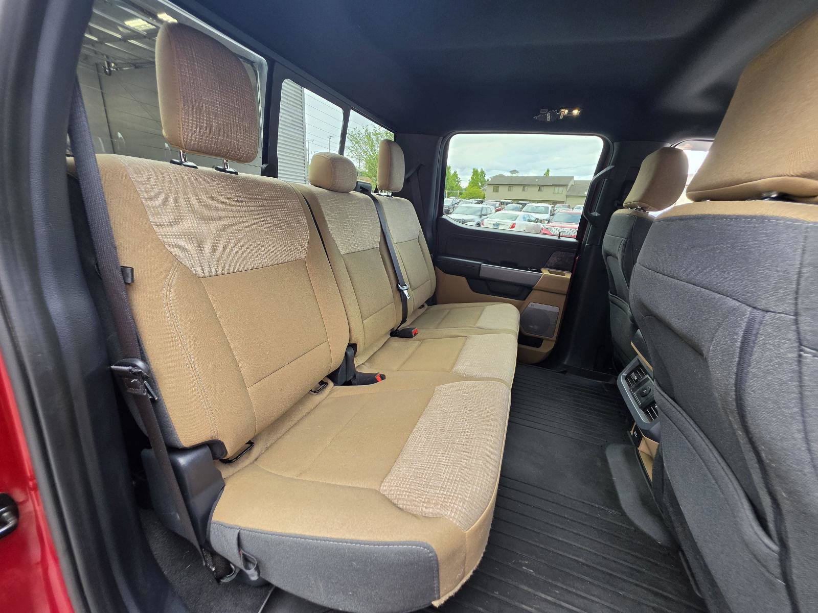 Used 2024 Ford F350 XLT w/ XLT Premium Package AWD/4WD image 24