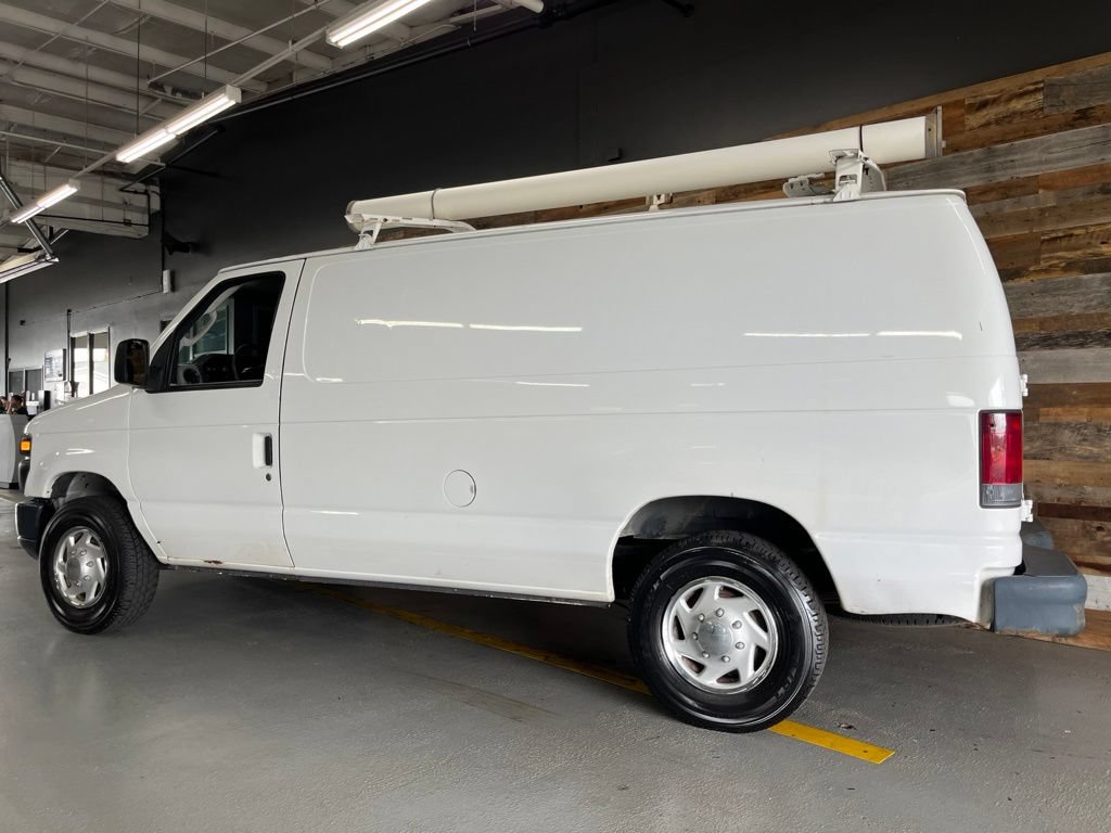 Used 2012 Ford E-250 and Econoline 250 w/ Commercial Cargo Van Pkg RWD image 24