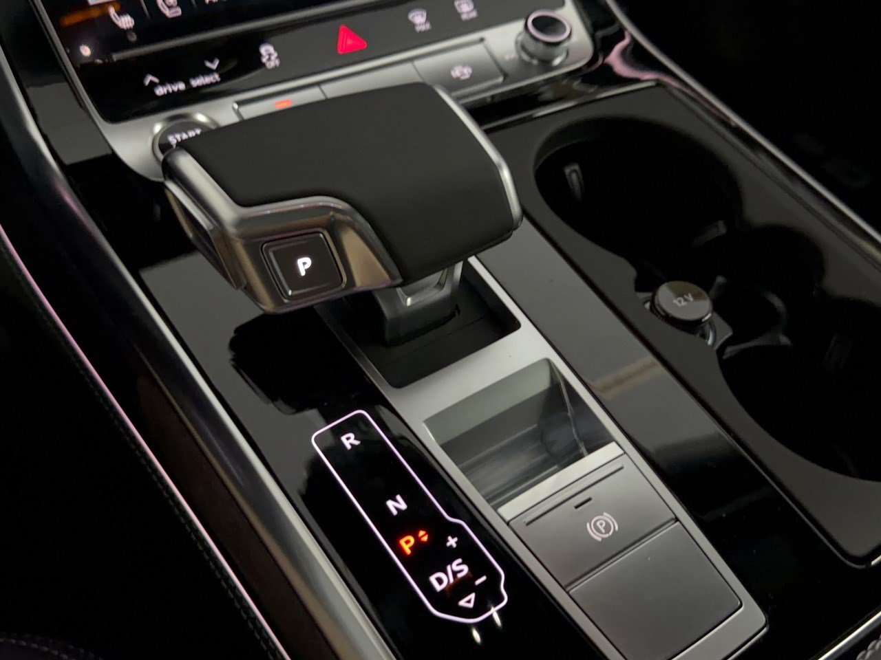 New 2027 Audi Q8 Premium Plus AWD/4WD image 21