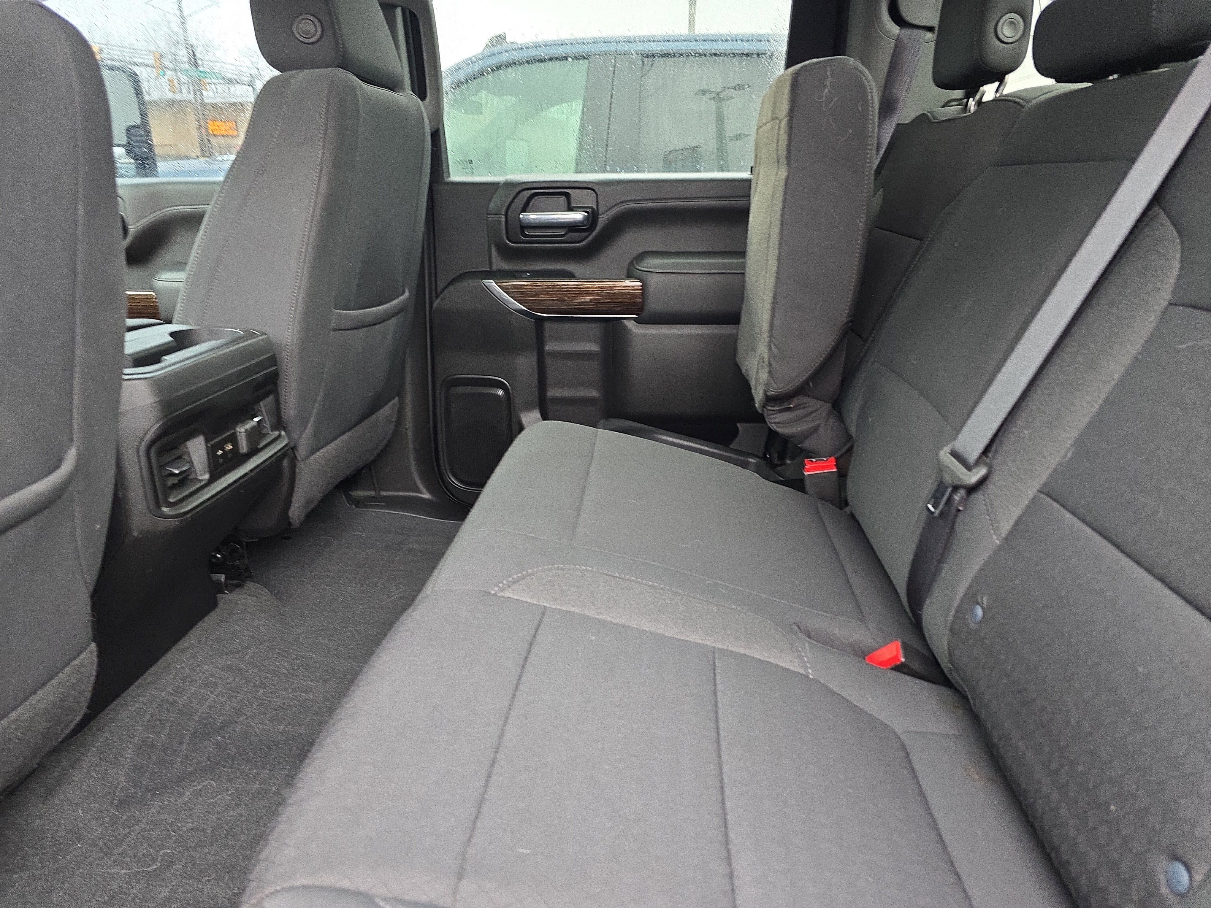 Used 2022 GMC Sierra 2500 SLE w/ SLE Value Package; image 13