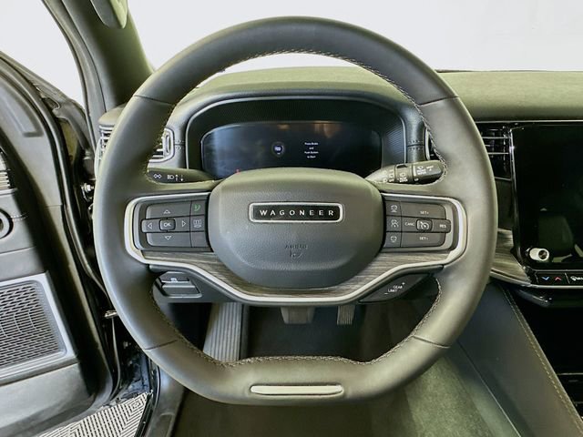 Used 2024 Jeep Wagoneer L Series II w/ Flexible Seating Group image 13