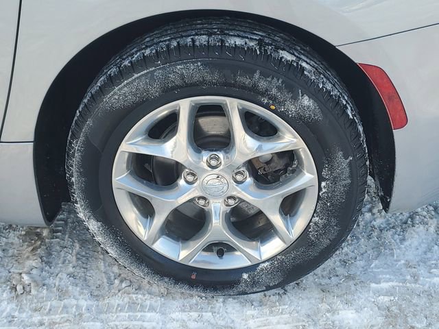 Used 2018 Chrysler Pacifica Limited image 5