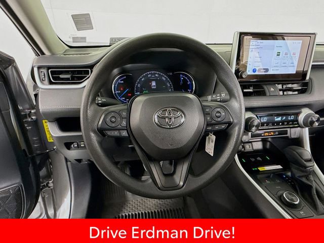 Certified 2025 Toyota RAV4 LE AWD/4WD image 11