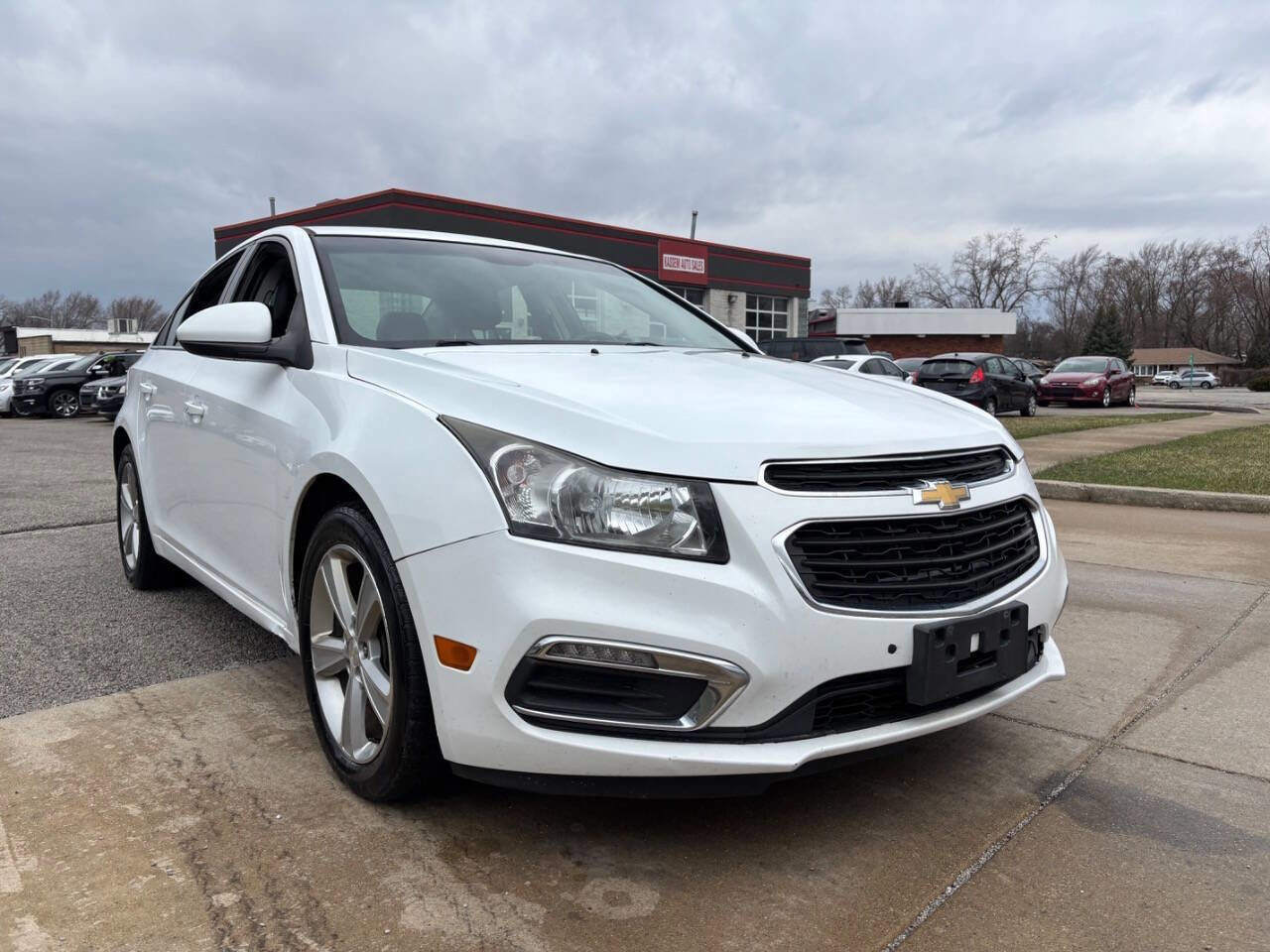 Used 2015 Chevrolet Cruze LT image 1