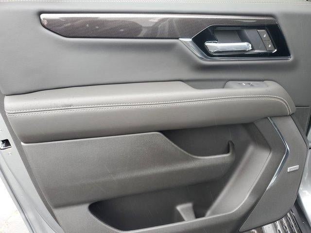 New 2026 GMC Yukon XL Elevation w/ Elevation Premium Package image 12