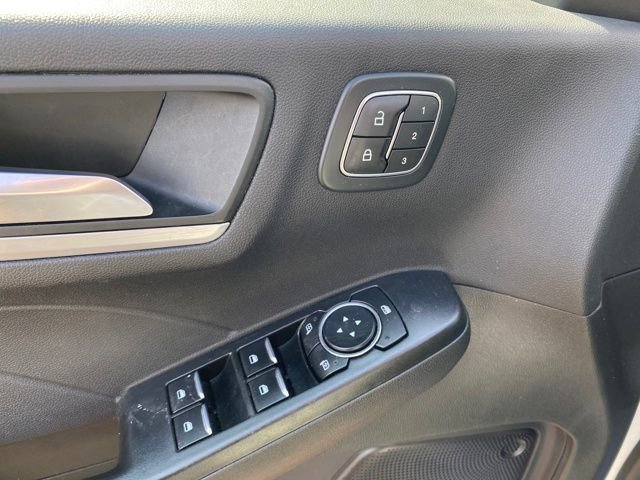 Used 2024 Ford Escape Platinum AWD/4WD image 17