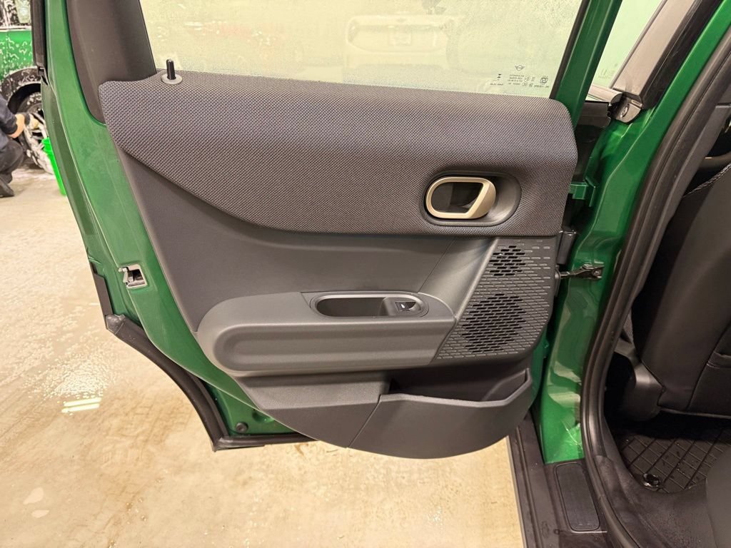 Used 2026 MINI Cooper S FWD image 19