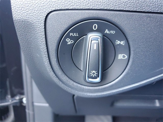 Certified 2023 Volkswagen Atlas SE image 31