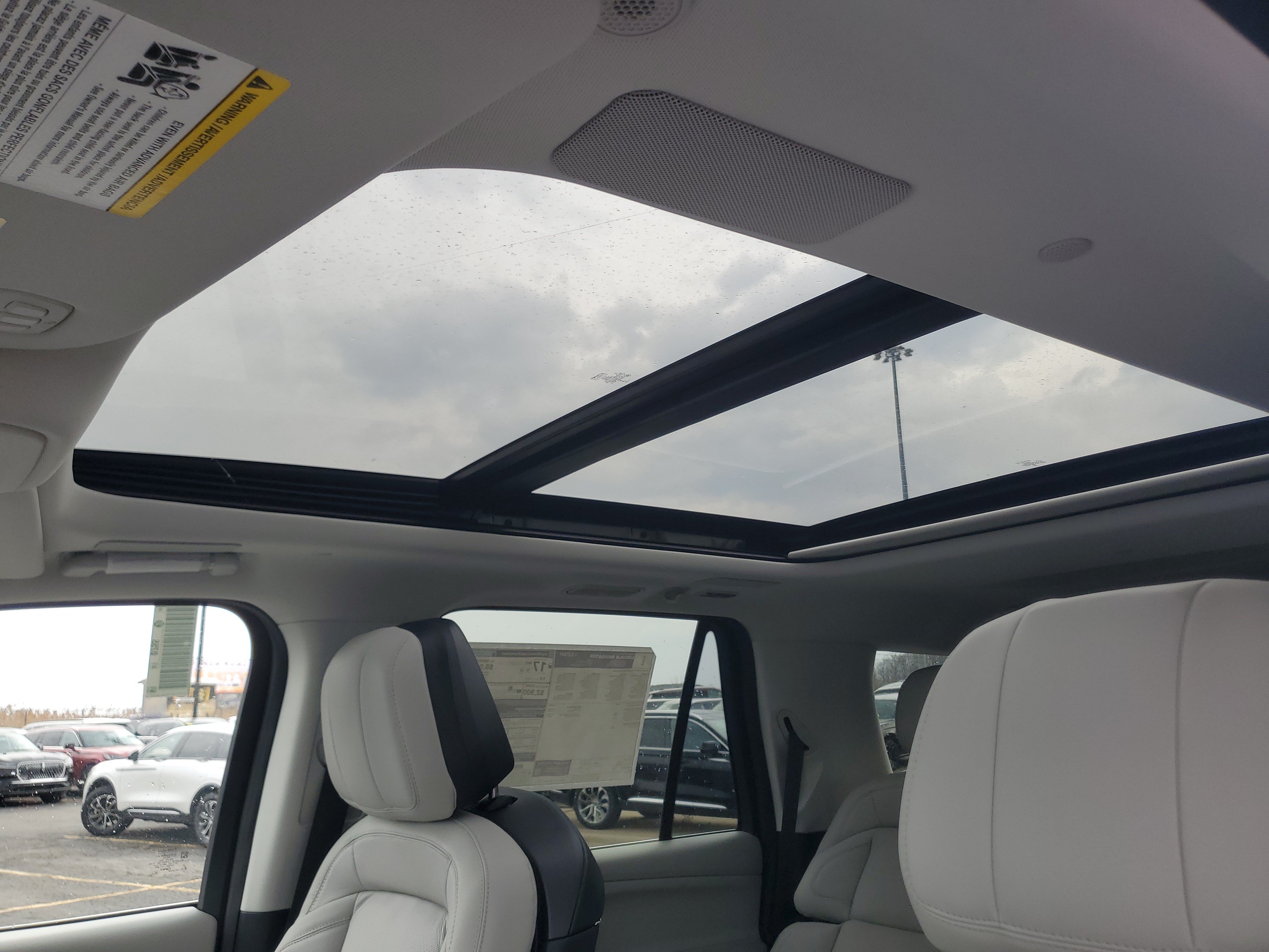 New 2026 Lincoln Navigator Reserve AWD/4WD image 11