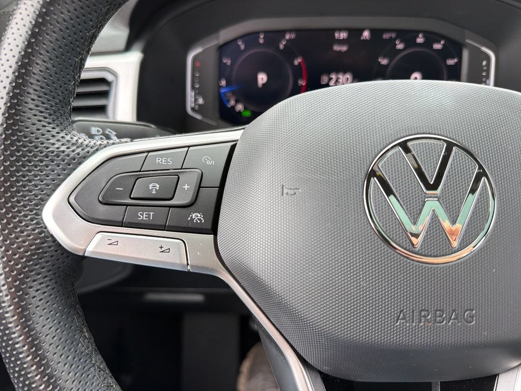 Certified 2023 Volkswagen Atlas Cross Sport SEL Premium R-Line AWD/4WD image 14