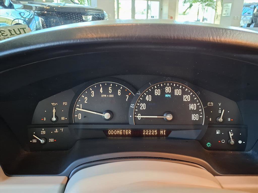 Used 2006 Cadillac XLR image 24