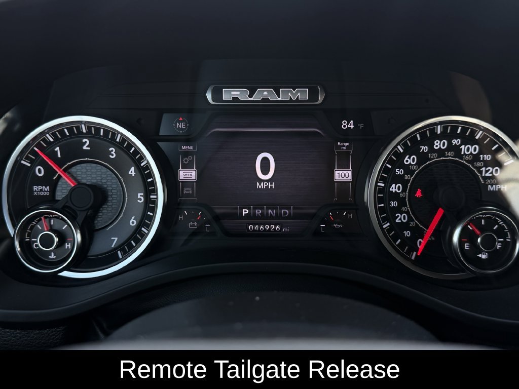 Used 2024 RAM 1500 Laramie AWD/4WD image 15