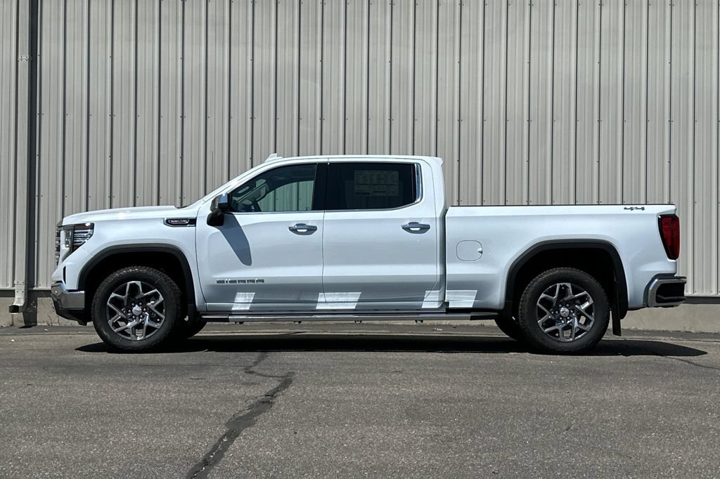 New 2026 GMC Sierra 1500 SLT w/ SLT Premium Package AWD/4WD image 10