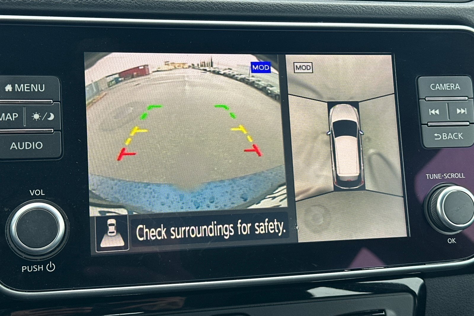 Certified 2024 Nissan Leaf SV Plus image 23