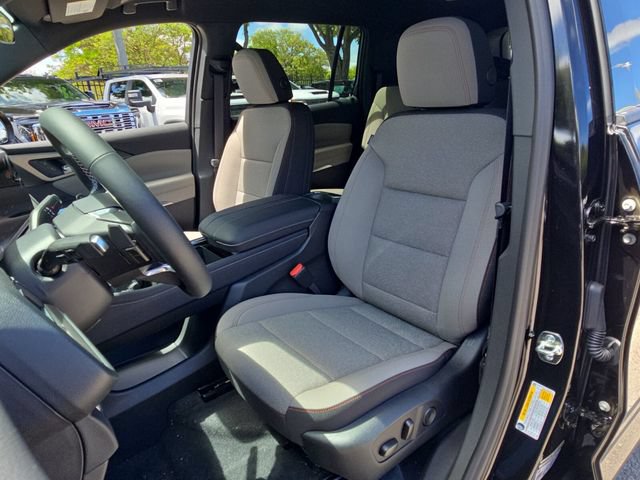 New 2026 Chevrolet Traverse LT FWD image 9