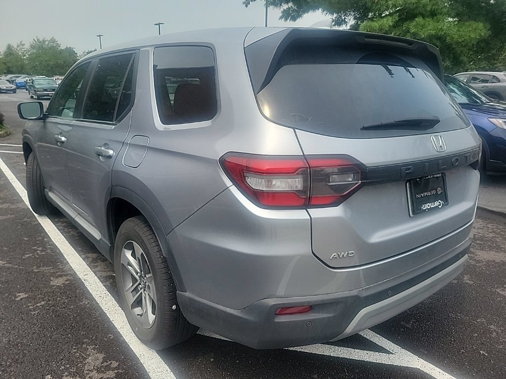 Used 2024 Honda Pilot EX-L image 8